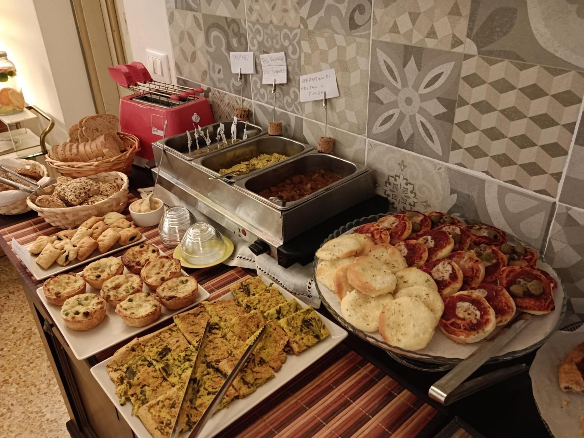Vegan B&B Meuble Adriana Сирмионе Экстерьер фото